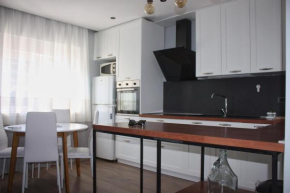 Apt 16-Tirana Very Central Apartment